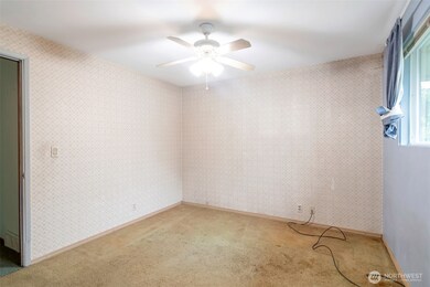 2124 N 167th St, Shoreline, WA 98133 - photo 7