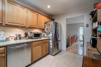 66 Cottonwood St, Jersey City, NJ 07305 - photo 5