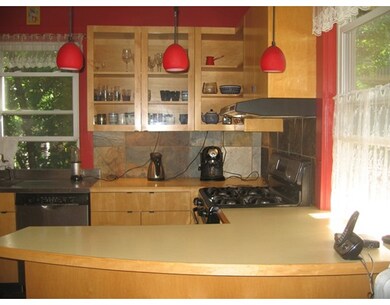 7 1/2 Centre St, Cambridge, MA 02139 - photo 3