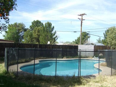 sparkling pool!