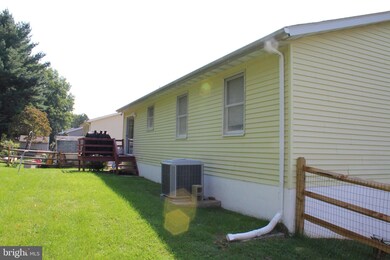 7285 Pommel Dr, Sykesville, MD 21784 - photo 6