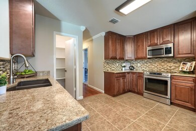 607 Cottondale Ln, Wylie, TX 75098 - photo 2