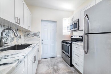 7975 Crespi Blvd unit 1, Miami Beach, FL 33141 - photo 6