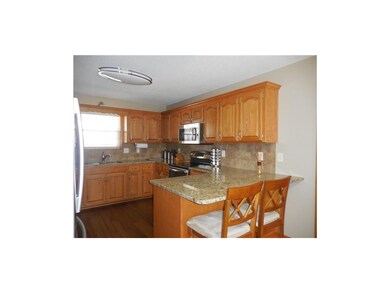 KITCHEN GRANITE COUNTERS, STAINLESS APPLIANCE WITH