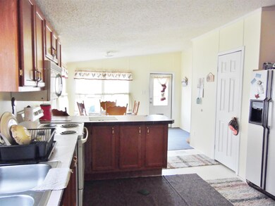 1051 McClearen Hollow Rd, Centerville, TN 37033 - photo 3