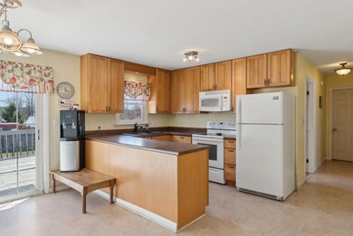 3 Mcarthur Ave, Lewiston, ME 04240 - photo 7