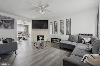 219 Laurel Rd, Sharon Hill, PA 19079 - photo 4