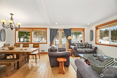 190 Rampart Dr, Snoqualmie Pass, WA 98068 - photo 2