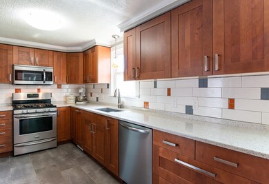 751 Varnum Ave, Lowell, MA 01854 - photo 5