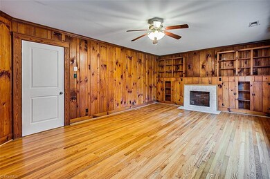 837 Oakwood Acres Rd, Asheboro, NC 27205 - photo 3