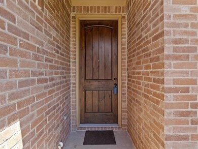 537 Landry Ct, Granbury, TX 76049 - photo 2