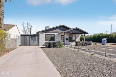 2101 N 25th Place, Phoenix, AZ 85008 - photo 5