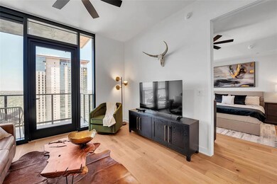 Vesper unit 3208, Austin, TX 78701 - photo 3