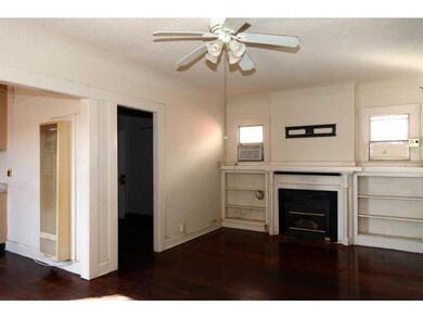 1811 Kentucky St, El Paso, TX 79930 - photo 2