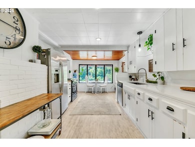 23620 State Highway 38, Elkton, OR 97436 - photo 3