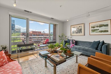 Thomas Graves Landing unit 604, Cambridge, MA 02141 - photo 3