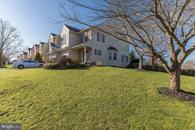 513 Berkshire Dr, Souderton, PA 18964 - photo 3