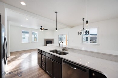 Photos of similar Unit