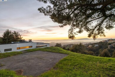 7041 Devon Way, Oakland, CA 94705 - photo 5