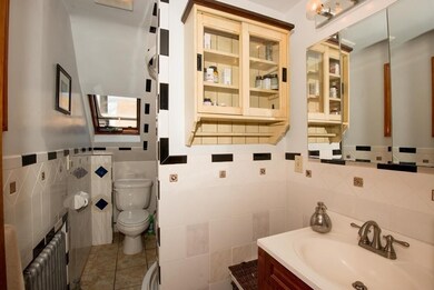 109 Adams St unit 3, Lynn, MA 01902 - photo 3