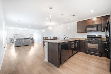 Open floor plan allows for guest entertaining