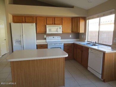 kitchen (1)