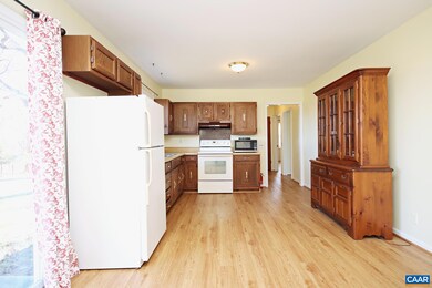 2485 Ranson Ct, Charlottesville, VA 22911 - photo 4