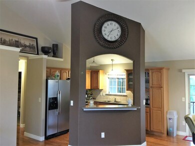 Open Floor Plan, perfect for entertaining!