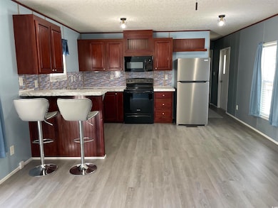 7528 Aubrey Ln, Myrtle Beach, SC 29588 - photo 4