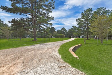 9371 Oak Bend Ct, Cleveland, TX 77328 - photo 2