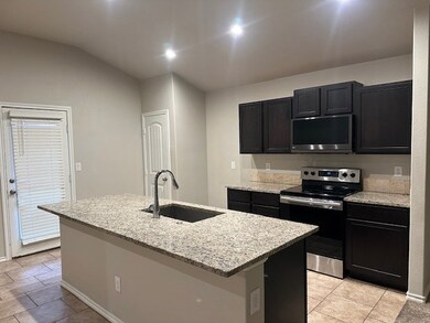 8917 Red Cliff Ave, Odessa, TX 79765 - photo 3