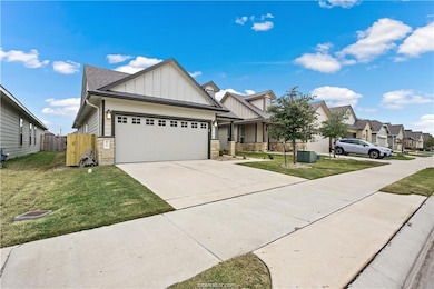 827 Mineral Wells Ln, College Station, TX 77845 - photo 2