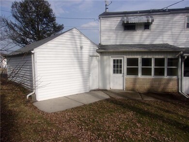 1502 Valley Rd, Bethlehem, PA 18018 - photo 4
