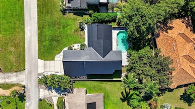 330 Prather Dr, Fort Myers, FL 33919 - photo 5