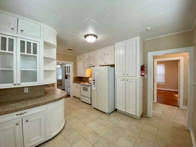 1911 Bradshaw St, Houston, TX 77008 - photo 5