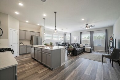 25319 Pirates One Dr, Tomball, TX 77375 - photo 2