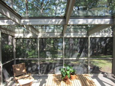 142 Chestnut Cir unit 2, Lincoln, MA 01773 - photo 2