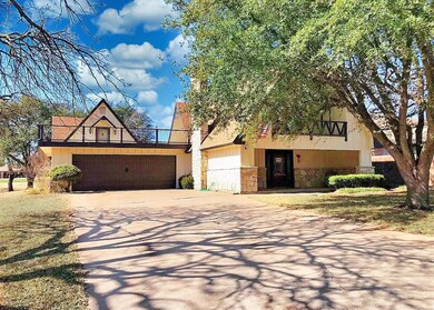 5100 Largo Dr, Granbury, TX 76049 - photo 2