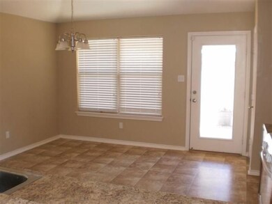 5892 5892 Grace Ave, Tyler, TX 75703 - photo 2