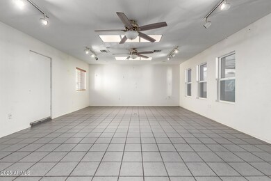 2828 N 72nd Ave, Phoenix, AZ 85035 - photo 6