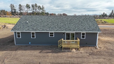 340 2nd St, Rosholt, WI 54473 - photo 3