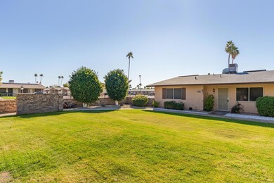 14002 N Newcastle Dr, Sun City, AZ 85351 - photo 4