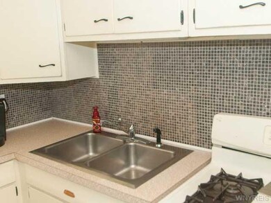 Kitchen lower