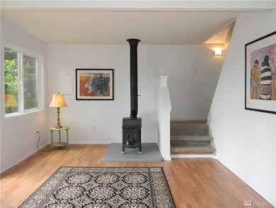 551 E Lombard Rd S, Grapeview, WA 98546 - photo 7