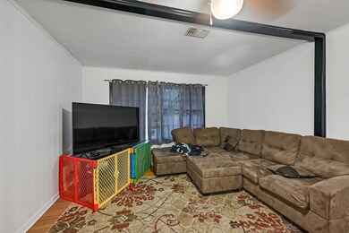 1512 West St, Rosenberg, TX 77471 - photo 4