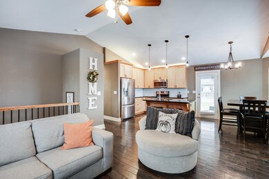 706 S Horseshoe Bend St, Maize, KS 67101 - photo 6