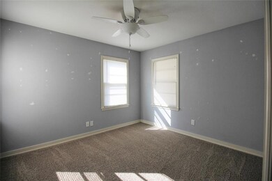 717 N Union St, Whitesboro, TX 76273 - photo 6