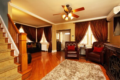 004_Living Room 2
