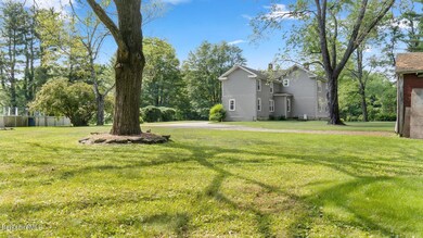 1.5 acres