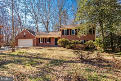 2524 Farrier Ln, Reston, VA 20191 - photo 2